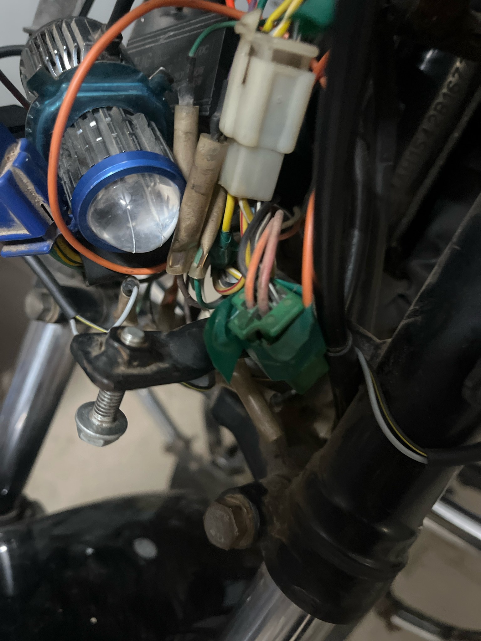 LED headlight and DC wiring